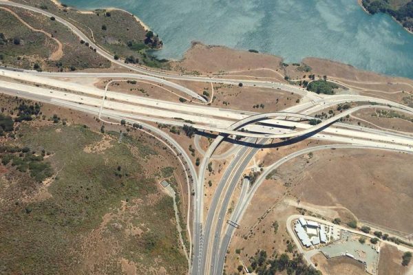 New Regional Briefings (APAC, Europe, Middle East, Americas) Innovations Transform Travel Retail